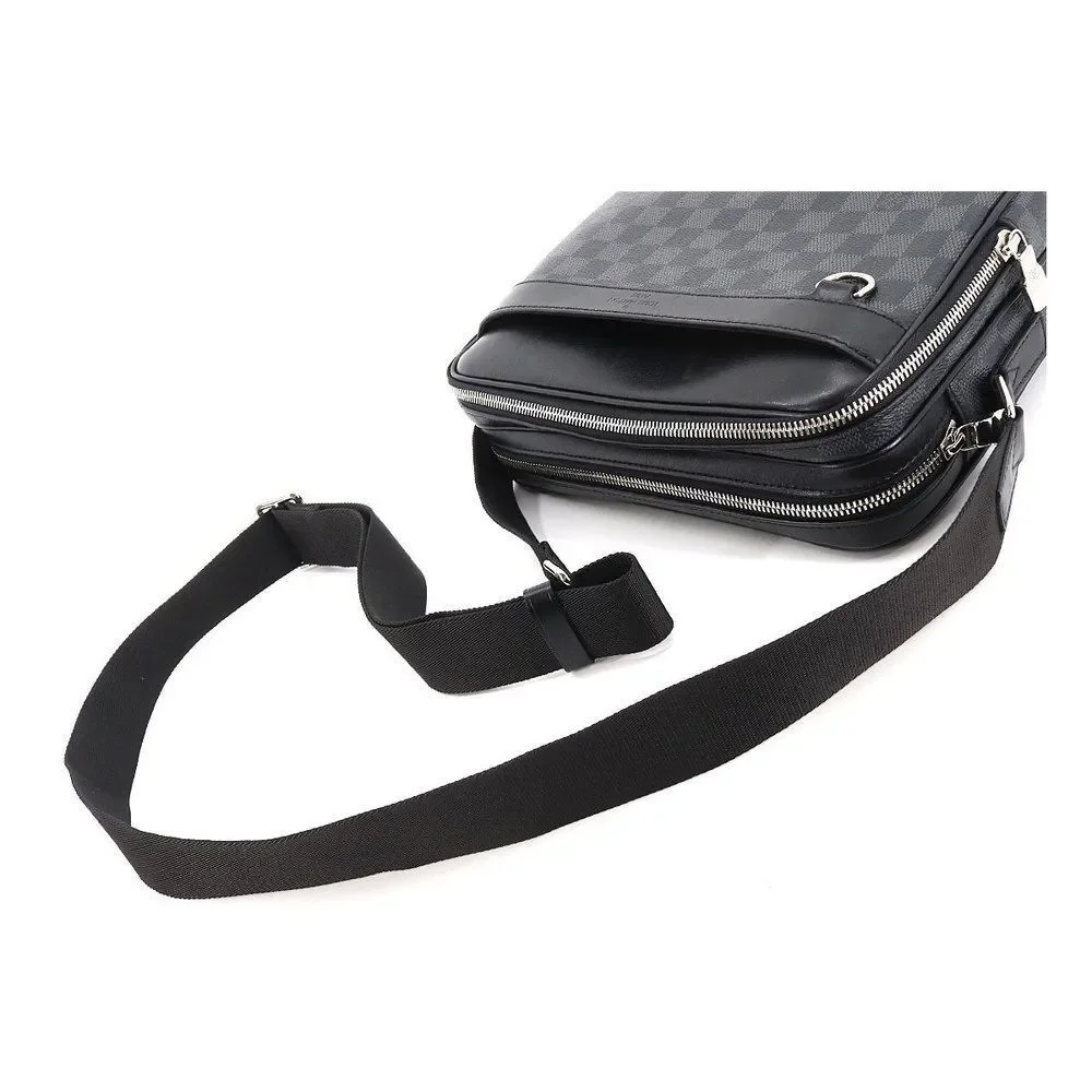 Louis Vuitton Damier Graphite Trocadero Messenger PM Shoulder Bag Black